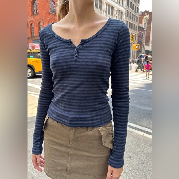 Brandy melville Zelly striped top - Picture 1 of 5
